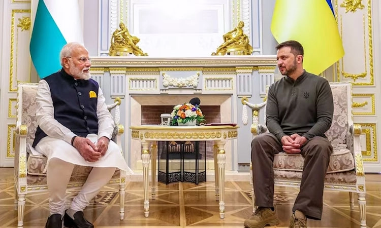 ಚೀನಾ ಪ್ರವಾಸ;  ಪುತಿನ್ ಭೇಟಿಗೂ ಮುನ್ನ  ಝೆಲೆನ್ಸ್ಕಿ ಜತೆ ಮೋದಿ ಮಾತುಕತೆ