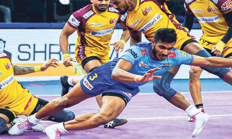 ಪ್ರೊ ಕಬಡ್ಡಿ-2025; ಬೆಂಗಾಲ್‌ಗೆ ಆಘಾತವಿಕ್ಕಿದ ಟೈಟಾನ್ಸ್‌