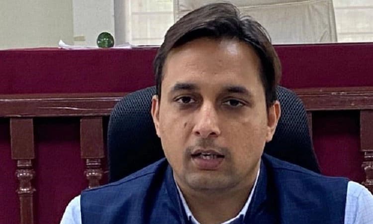 Madikeri: ಪರಿಸರ ಸ್ನೇಹಿ ಹಬ್ಬ ಆಚರಿಸಲು ಡಿಸಿ ಕರೆ