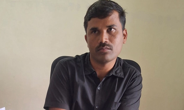 Raichur: ಪೆಟ್ರೋಲ್‌ ಬಂಕ್‌ ಮಾಲೀಕರಿಂದ ಲಂಚ; ಲೇಬರ್ ಇನ್ಸಪೆಕ್ಟರ್ ಲೋಕಾ ಬಲೆಗೆ