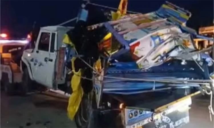 ದೌಸಾದಲ್ಲಿ ಭೀಕರ ರಸ್ತೆ ಅಪಘಾ*ತ: 7 ಮಕ್ಕಳು ಸೇರಿ 11 ಮಂದಿ ಸಾ*ವು