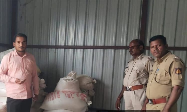 Siddapura: ಪಡಿತರ ಅಕ್ಕಿ ಅಕ್ರಮ ಸಂಗ್ರಹ; ಪ್ರಕರಣ ದಾಖಲು