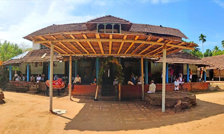 Vitla Palace: ವಿಟ್ಲದಲ್ಲಿದೆ ಇಂದಿಗೂ ವಾಸವಿರುವ 300 ವರ್ಷ ಹಳೆಯ ಮನೆ!