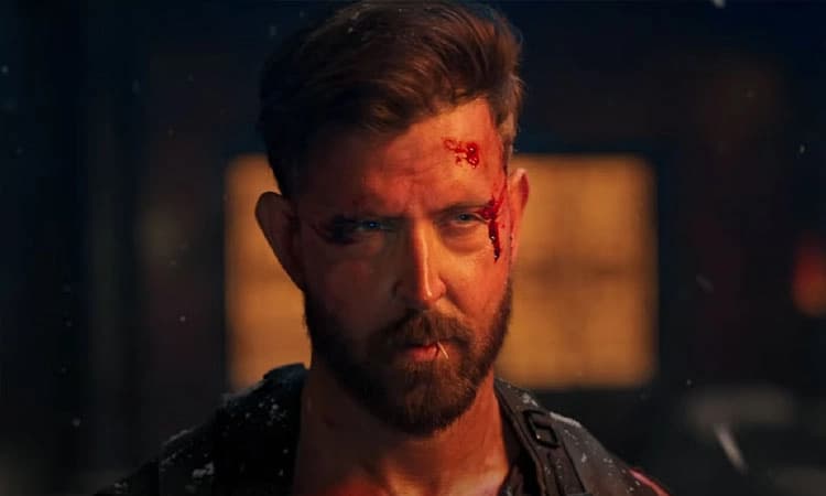 ಎಲ್ಲೆಡೆ ಹೃತಿಕ್‌ ʼವಾರ್‌ -2ʼ ಫೀವರ್:‌ ಮುಂಜಾನೆ 3:30ಕ್ಕೆ ಶೋ ಆಯೋಜಿಸಿದ ಫ್ಯಾನ್ಸ್‌  