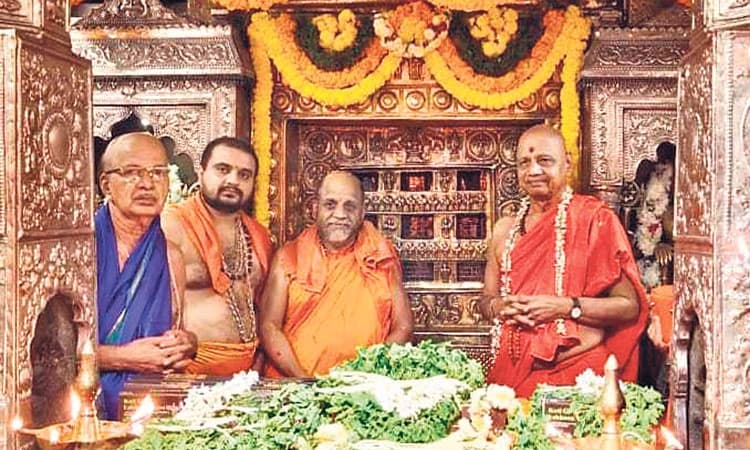 Udupi: ಗೋವಿಂದ ಗಿರಿದೇವ್‌ ಮಹಾರಾಜ್‌ ಶ್ರೀಕೃಷ್ಣ ಮಠ ಭೇಟಿ