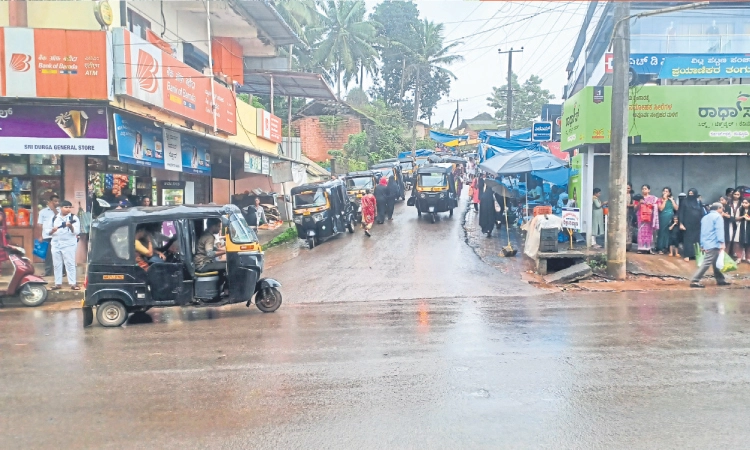 ವಿಟ್ಲ ಪೇಟೆ ಸಂತೆ ಸಮಸ್ಯೆ ಪರಿಹಾರ