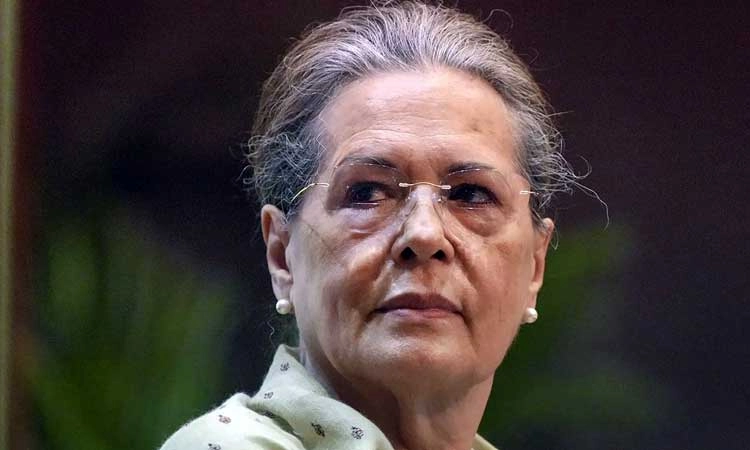 ಪೌರತ್ವಕ್ಕೂ ಮುನ್ನ ಮತ ಪಟ್ಟಿಯಲ್ಲಿ ಸೋನಿಯಾ ಹೆಸರು ವಿವಾದ... ಅರ್ಜಿ ವಜಾಗೊಳಿಸಿದ ಕೋರ್ಟ್