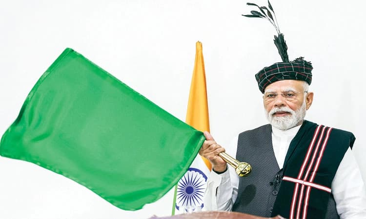 ಮಿಜೋರಾಂನ ಮೊದಲ ರೈಲಿಗೆ ಮೋದಿ ಚಾಲನೆ