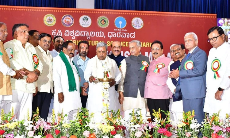 ಕೃಷಿ ವಿವಿಯ ಸಂಶೋಧನೆಗಳು ರೈತರ ಹೊಲ ತಲುಪಲಿ: ಸಿಎಂ ಸಿದ್ದರಾಮಯ್ಯ