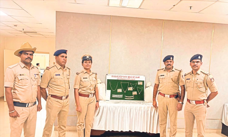 Arrested: ಡ್ರಗ್ಸ್‌ ಮಾರಾಟ; ಇಬ್ಬರು ಮಹಿಳೆ ಸೇರಿ 6 ಮಂದಿ ಬಂಧನ