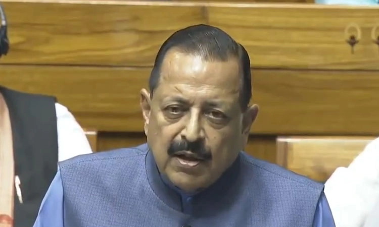 2040ರಲ್ಲಿ ಚಂದ್ರನ ಮೇಲೆ ಭಾರತೀಯನ ನಡಿಗೆ: ಸಚಿವ ಜಿತೇಂದ್ರ ಸಿಂಗ್‌