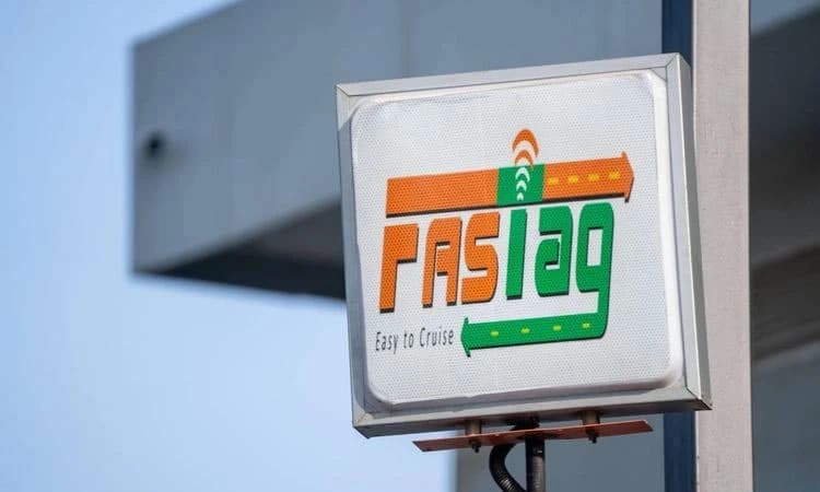 ಫಾಸ್ಟ್ಯಾಗ್ ಪಾಸ್‌: ಟೋಲ್‌ಗಳ ಶುಲ್ಕ ನಷ್ಟಕ್ಕೆ 3 ತಿಂಗಳು ಪರಿಹಾರ