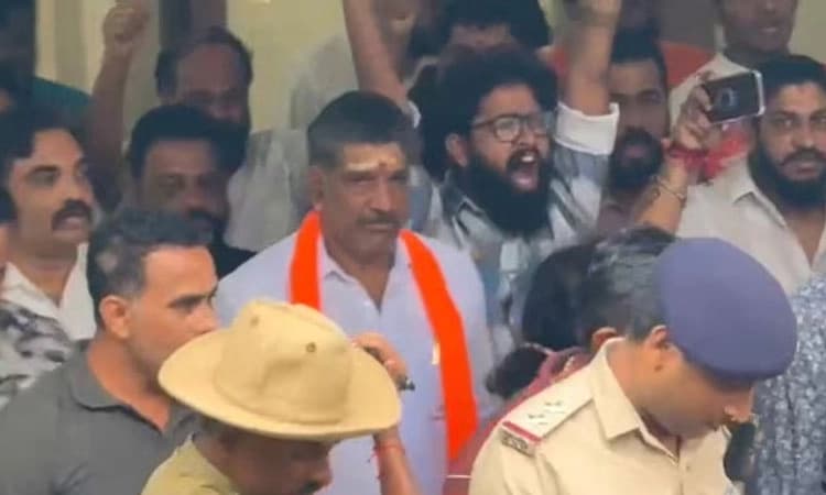 ಅವಹೇಳನಕಾರಿ ಹೇಳಿಕೆ ಪ್ರಕರಣ: ಎಫ್ಐಆರ್‌ ರದ್ದು ಕೋರಿ ಮಹೇಶ್‌ ತಿಮರೋಡಿ ಹೈಕೋರ್ಟ್‌ಗೆ