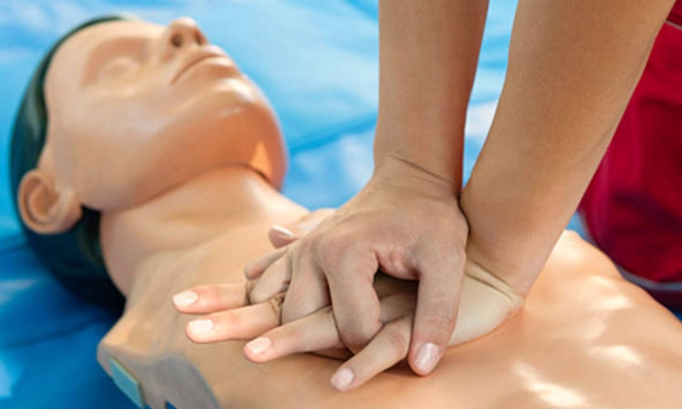 Skills:ಜೀವರಕ್ಷಕ ಕೌಶಲಗಳು- ವೈದ್ಯಕೀಯ ತುರ್ತು ಪರಿಸ್ಥಿತಿಗಳಲ್ಲಿ ನಾವು ಮಾಡಬೇಕಾದ್ದೇನು?