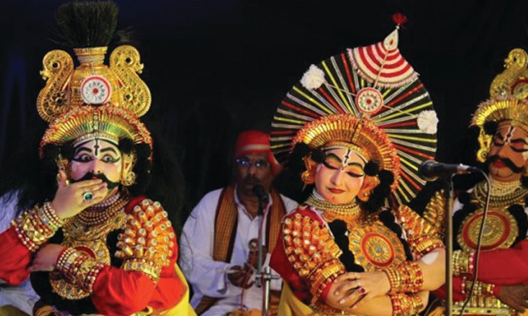 Yakshagana: ಪ್ರಾಶಸ್ತ್ಯ ಪಡೆಯಬೇಕಾದ ಪ್ರಸಂಗ ಸಾಹಿತ್ಯ