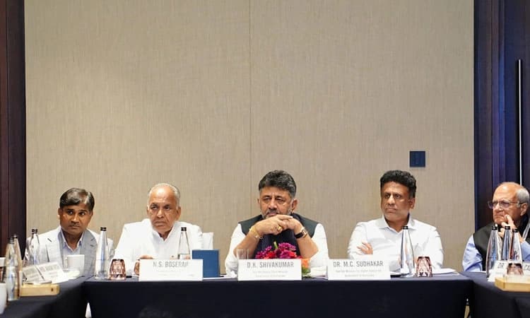 ಮಹಾರಾಷ್ಟ್ರದಿಂದ ಬರುವ ಐಟಿ ಕಂಪೆನಿಗಳಿಗೆ ಮುಕ್ತ ಸ್ವಾಗತ: ಡಿಸಿಎಂ ಡಿ.ಕೆ.ಶಿವಕುಮಾರ್‌