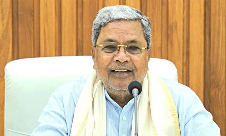 ರಸಗೊಬ್ಬರ ಕಾಳಸಂತೆಕೋರರು ತಲೆ ಎತ್ತದಂತೆ ನಿಗಾ ವಹಿಸಲು ಸಿಎಂ ಸಿದ್ದರಾಮಯ್ಯ ಸೂಚನೆ