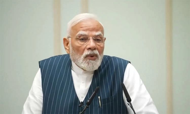 ಸ್ವದೇಶಿ ಉತ್ಪನ್ನಗಳ ಬಳಕೆ, ಮೇಡ್ ಇನ್ ಇಂಡಿಯಾಕ್ಕೆ ಆದ್ಯತೆ ನೀಡಿ: ಮೋದಿ ಕರೆ