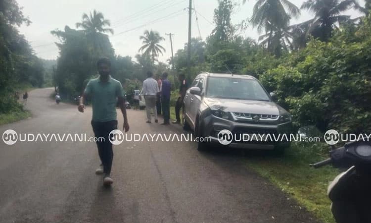 Vitla: ಕಾರು ಢಿಕ್ಕಿ ಹೊಡೆದು ರಸ್ತೆ ಬದಿ ನಿಂತಿದ್ದ ವ್ಯಕ್ತಿ ಗಂಭೀರ