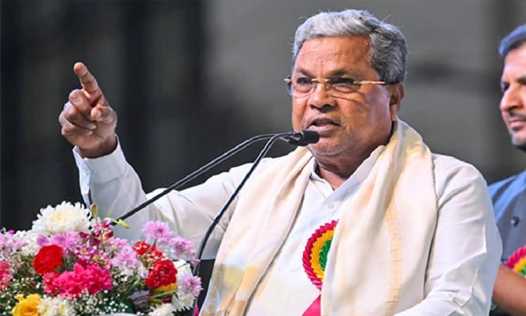 Mysore: ಒಂದೇ ಕೊಠಡಿಯಲ್ಲಿ 80 ಜನ ಹೇಗಿದ್ದರೆಂದು ಬಿಜೆಪಿಯವರು ಹೇಳಲಿ: ಸಿಎಂ ಸಿದ್ದರಾಮಯ್ಯ