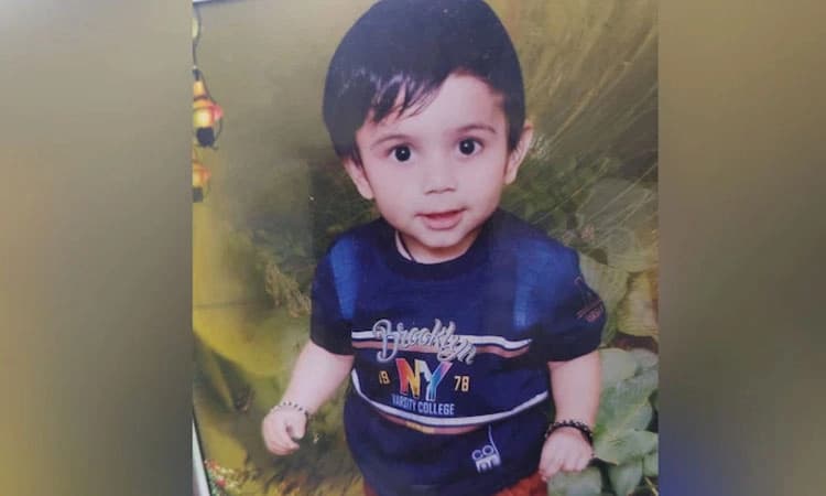 Tragic: ಆಟ ಆಡುತ್ತಾ ಮನೆ ಮುಂದಿನ ಚರಂಡಿಗೆ ಬಿದ್ದು ಎರಡೂವರೆ ವರ್ಷದ ಮಗು ಮೃ*ತ್ಯು