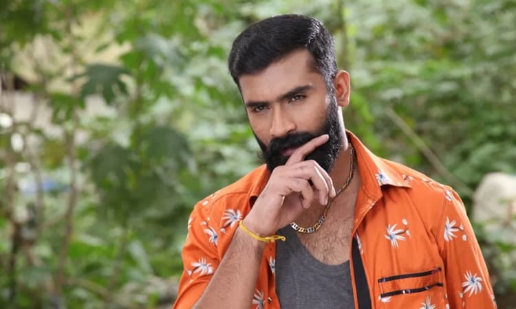 Yogesh: ಲೂಸ್‌ ಮಾದ ಚಿತ್ರಕ್ಕೆ ಮುಹೂರ್ತ ಸಂಭ್ರಮ