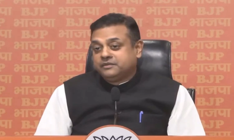 ಬಾಂಬ್‌ನಂತೆ ಸಿಡಿಯುವ ಬದಲು ರಾಹುಲ್‌ ನೀರಿನಂತೆ ಹರಿಯಲಿ: ಬಿಜೆಪಿ ಟೀಕೆ