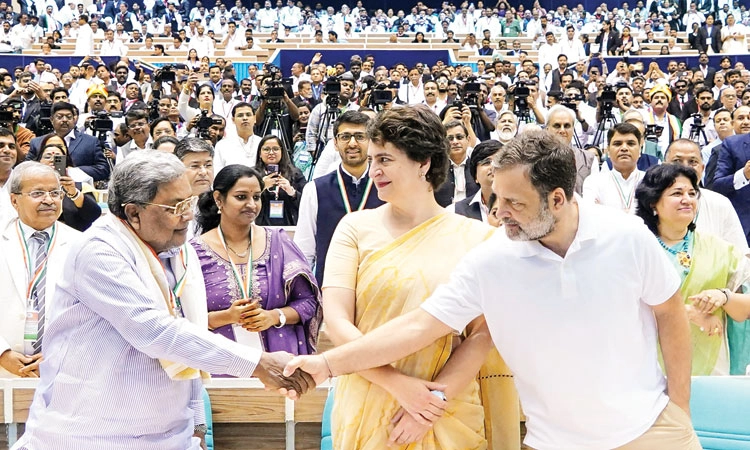 ಸಂವಿಧಾನ ಅಪಾಯದಲ್ಲಿದೆ: ಮಲ್ಲಿಕಾರ್ಜುನ ಖರ್ಗೆ ಕಳವಳ