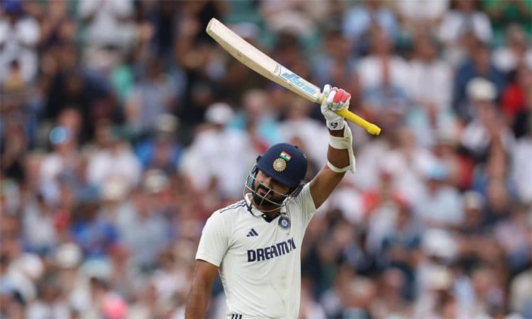 5th Test; ಆಕಾಶ್ ದೀಪ್ ಚೊಚ್ಚಲ ಅರ್ಧಶತಕ: ಗಂಭೀರ್ ಅಪರೂಪದ ಸಂಭ್ರಮದ ನಗು!