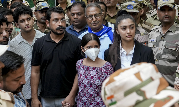 Delhi Police assures arrest of man accused of assaulting student's father in 72 hours: CJP