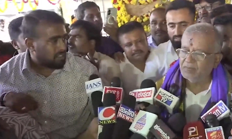 MLA G T Deve Gowda takes out procession in show of strength against JD(S) first family