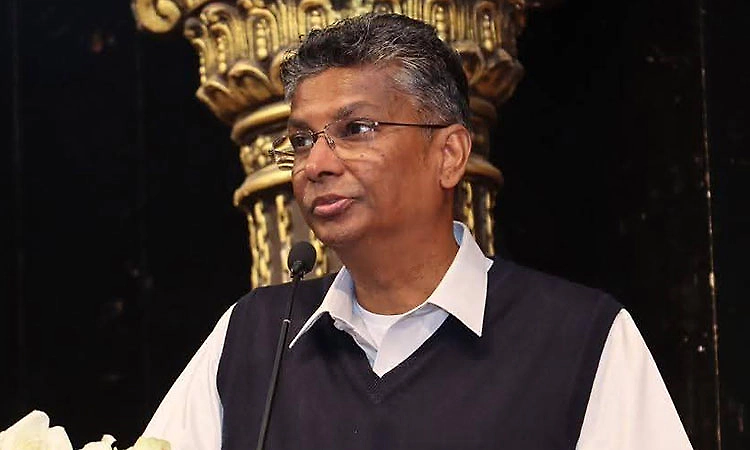 Satish Jarkiholi expresses satisfaction over PWD portfolio; clarifies no rift with Siddaramaiah