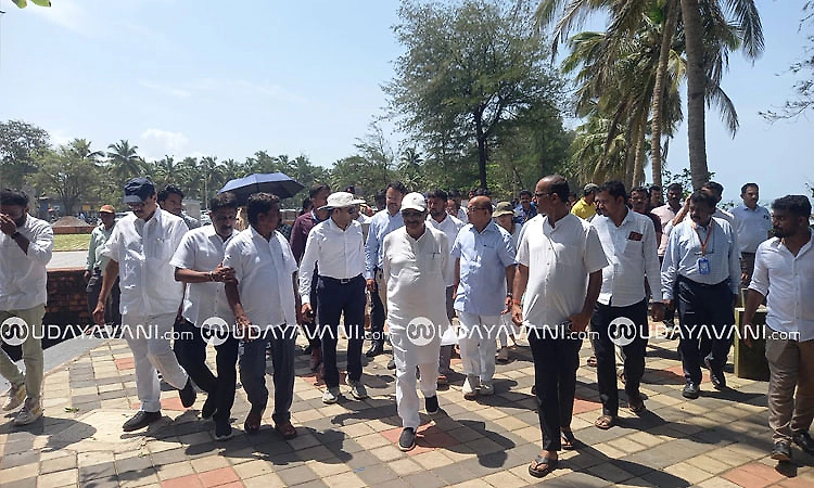 Minister K J George visits Trasi-Maravanthe beach in Kundapur