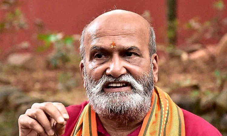 Kudalasangama beef consumption: Pramod Muthalik demands immediate arrests, warns of statewide protest