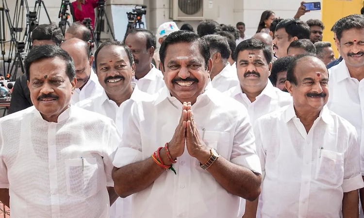 Secure Cauvery water from Karnataka, issue political warning, AIADMK chief tells TN govt