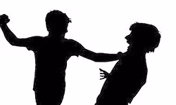 Vitla: ಮನೆ ಬಳಿ ನಿಂತಿದ್ದ ವ್ಯಕ್ತಿಗೆ ಯುವಕನಿಂದ ಹಲ್ಲೆ, ಪ್ರಕರಣ ದಾಖಲು