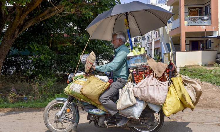Wholesale price inflation rises to 8.3% in April on sharp spike in fuel, power, crude