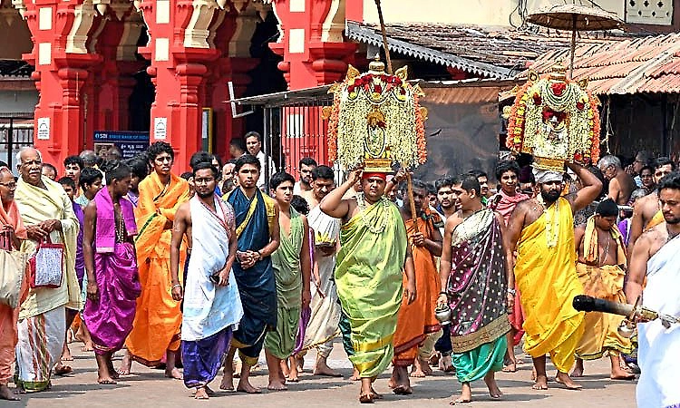Udupi Sri Anantheshwara Temple: Chariot festival held with religious fervor