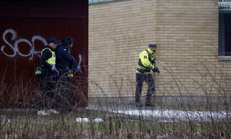 Sword attacker wounds several at school in Sweden