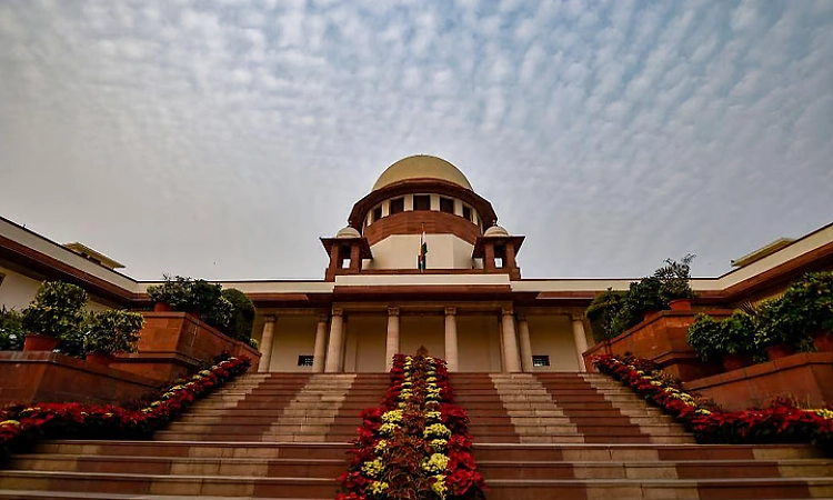 Roads cannot be blocked in name of religious activities, govt can interfere: SC