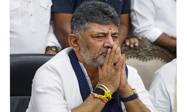 Shivakumar leaves for Delhi amid buzz over Karnataka CM post