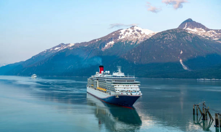 A US cruise ship ends a global voyage in Asia due to fuel costs and 200 passengers lose their homes