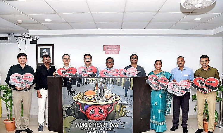 World Heart Day: Kasturba Hospital Manipal unveils heart health awareness sculpture