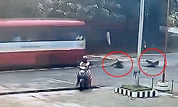 Two sisters fall from moving bus after door suddenly opens in Belthangady