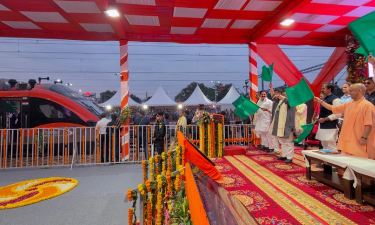 Vande Bharat Sleeper Express between Varanasi and Delhi flagged off