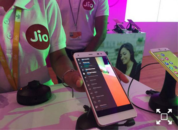 Jio-600.jpg