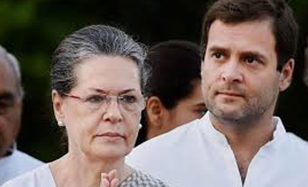 Sonia-Rahul1-700.jpg