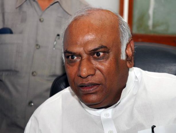 kharge.jpg