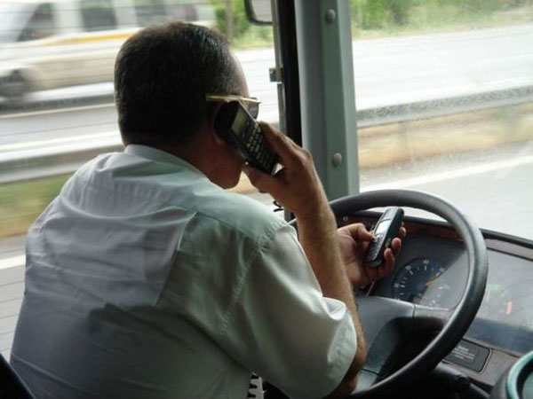 Bus-Driver-on-mobile-700.jpg