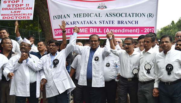 Doctors-Strike-17-6.jpg